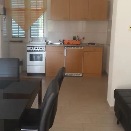 Portorusa I Biograd Na Moru